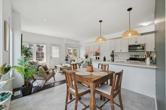 Additional image 6 of 371A WESTWOOD Dr