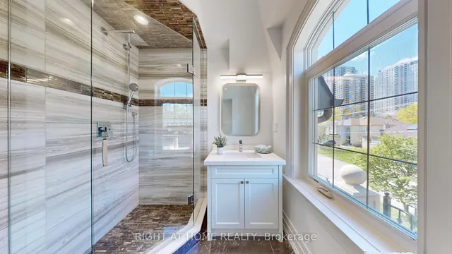 Additional image 33 of 63 Elmwood Ave