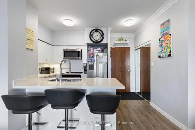 Additional image 13 of 2772 Keele St Unit 208