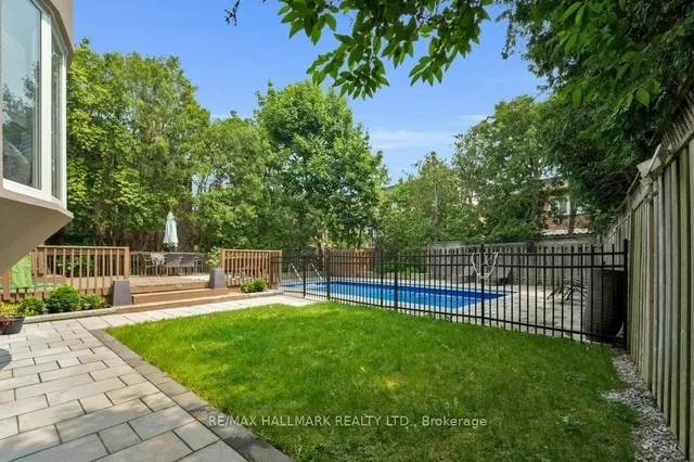 Additional image 41 of 29 Charnwood Rd