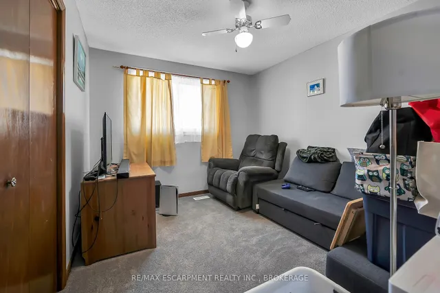 Additional image 20 of 43 Everest St