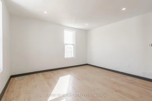 Additional image 22 of 32 Britannia Ave