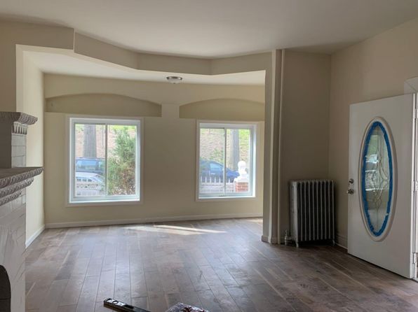 2332 Aqueduct Ave E, Bronx, NY 10468