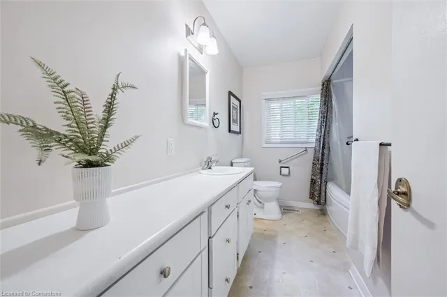 Additional image 19 of 20 Lyndhurst Dr