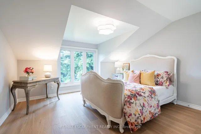 Additional image 18 of 2312 Hoover Crt