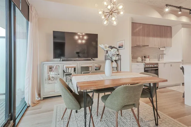 Additional image 14 of 7 Smith Cres Unit 410