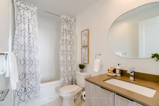 Additional image 31 of 70 Annie Craig Dr Unit 4004