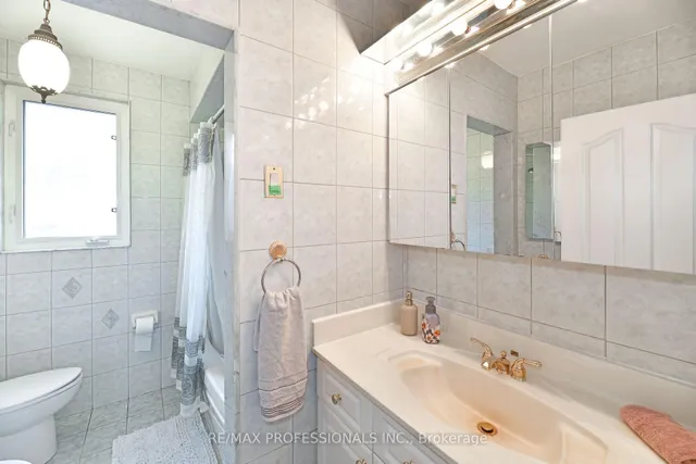 Additional image 14 of 118 Nordin Ave