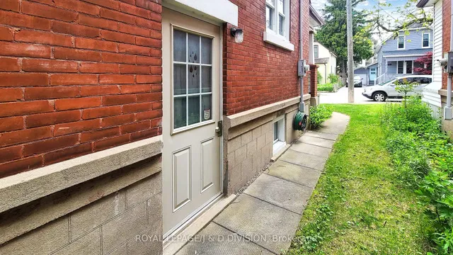 Additional image 38 of 28 Henry St