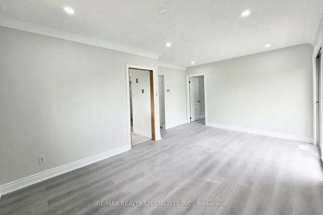 Additional image 31 of 155 Massey Ave