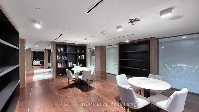 Additional image 33 of 15 Queens Quay Unit 403