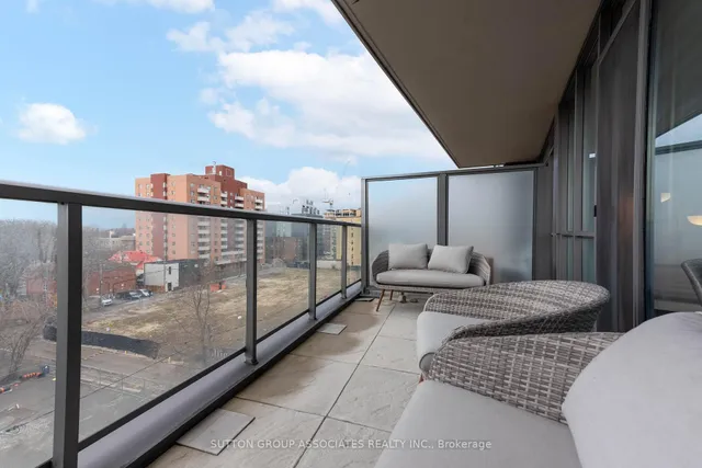 Additional image 24 of 530 St Clair Ave Unit 401