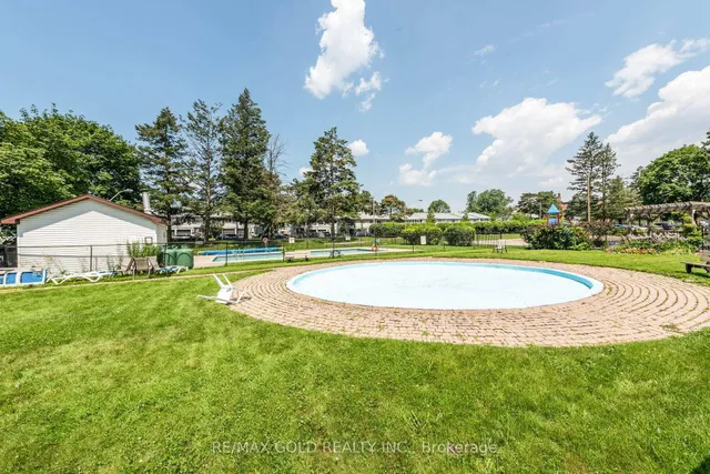 Additional image 6 of 1615 Bloor St Unit 210