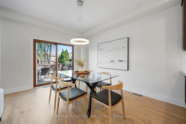 Additional image 14 of 24 Model Ave