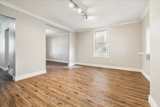 Additional image 12 of 223 Weir St