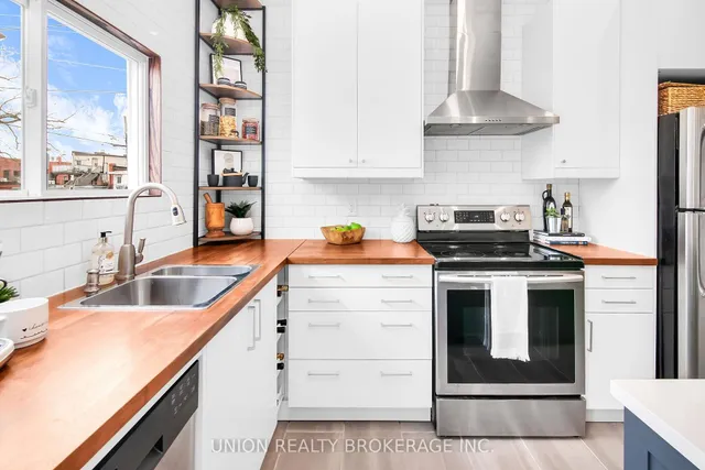 Additional image 14 of 64 Amroth Ave