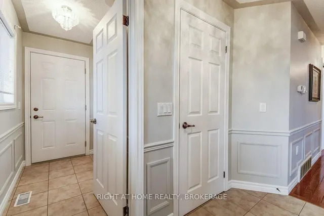 Additional image 5 of 156 Gracehill Cres