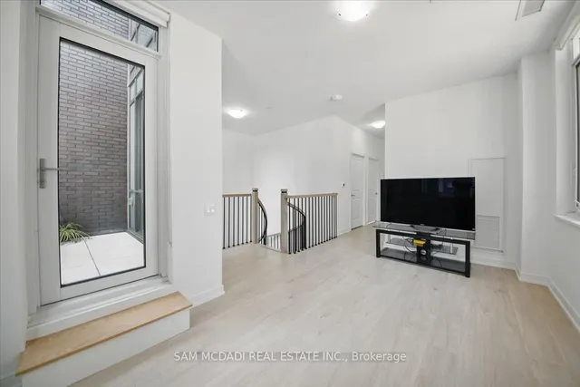 Additional image 33 of 8 Nahani Way Unit 124