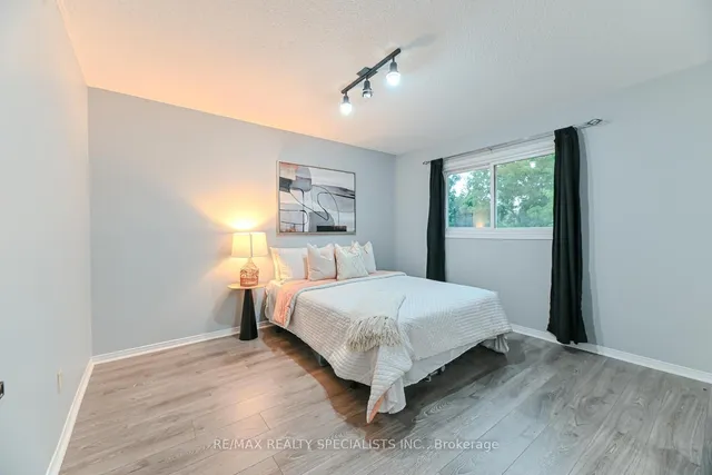 Additional image 23 of 100 Kimbark Dr