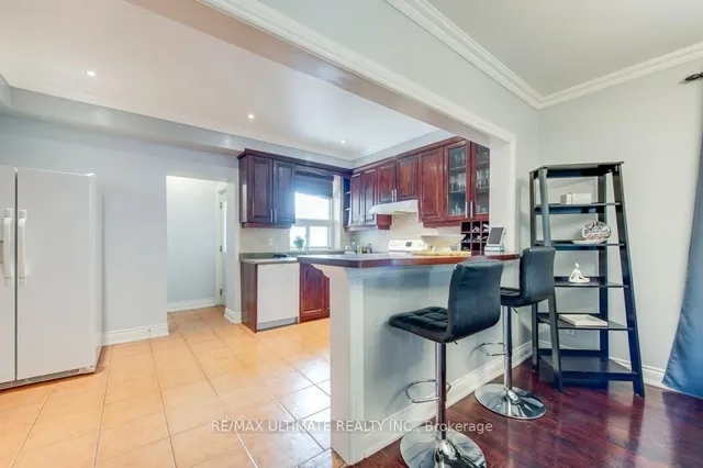 Additional image 11 of 1425 Lansdowne Ave