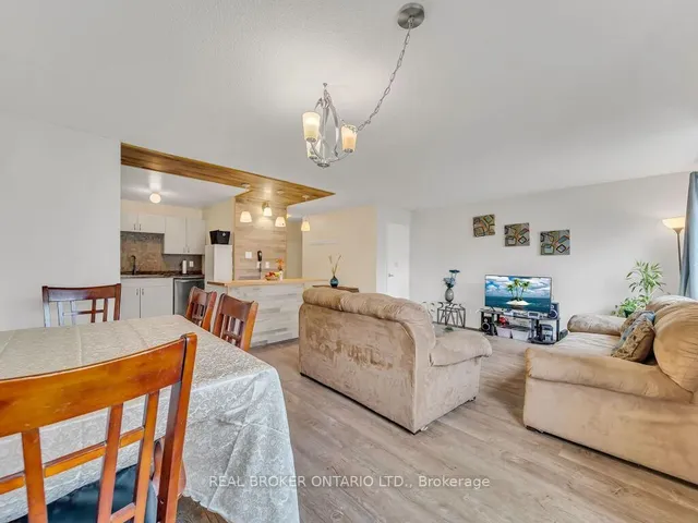 Additional image 10 of 1050 Falgarwood Dr Unit 128