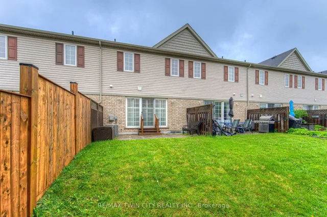 Additional image 33 of 513 Beaumont Cres