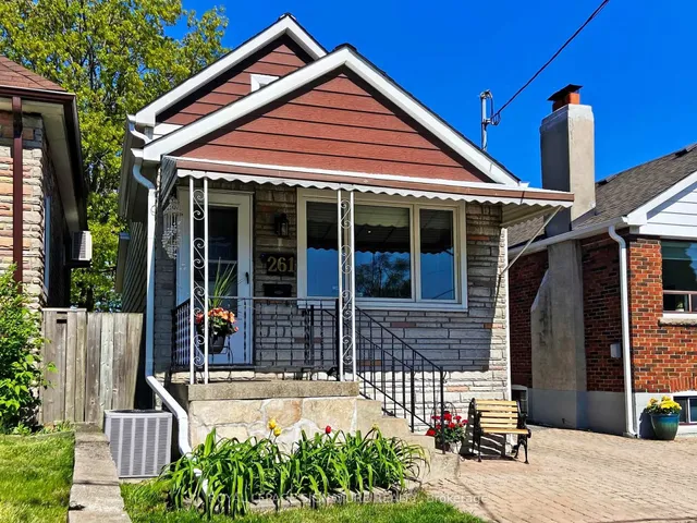 Additional image 3 of 261 Glebemount Ave