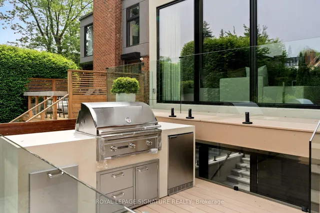 Additional image 41 of 126 Sherwood Ave