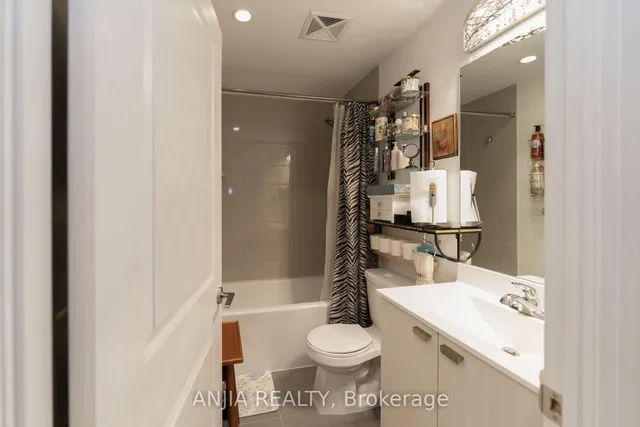 Additional image 22 of 50 Ann O'Reilly Rd Unit 1406