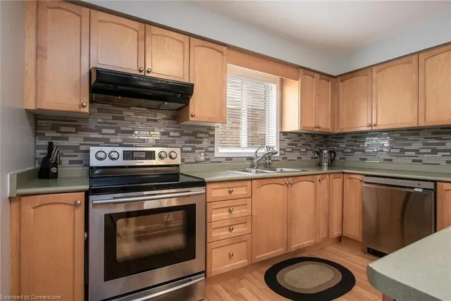 Additional image 20 of 71 Dubrick Cres