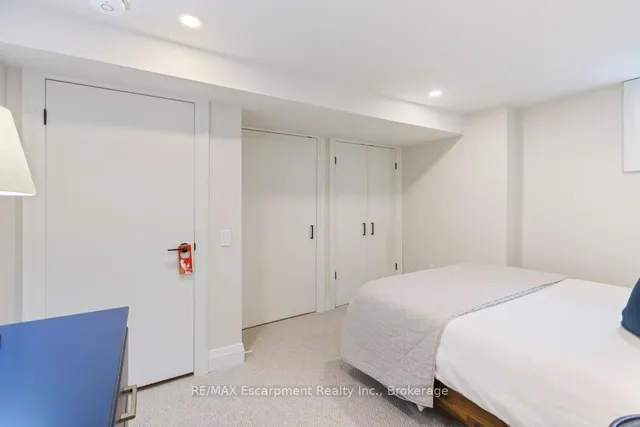 Additional image 4 of 2109 Wellington Ave