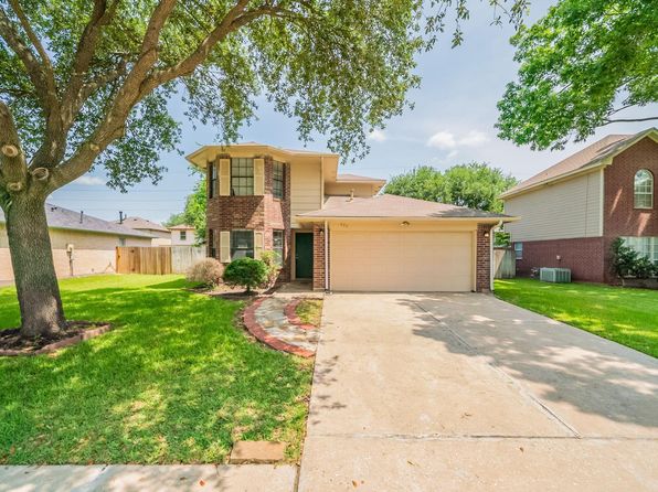 423 N Vista Dr, Houston, TX 77073