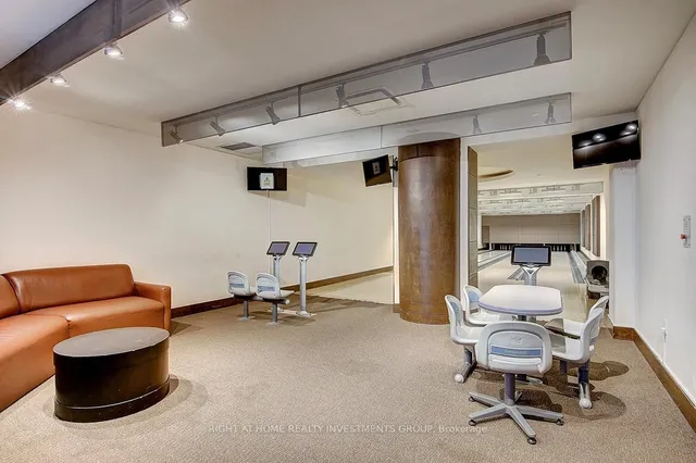 Additional image 2 of 15 Northtown Way Unit 2515