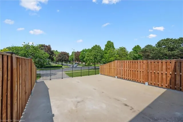 Additional image 31 of 17 Gibson Dr Unit 5