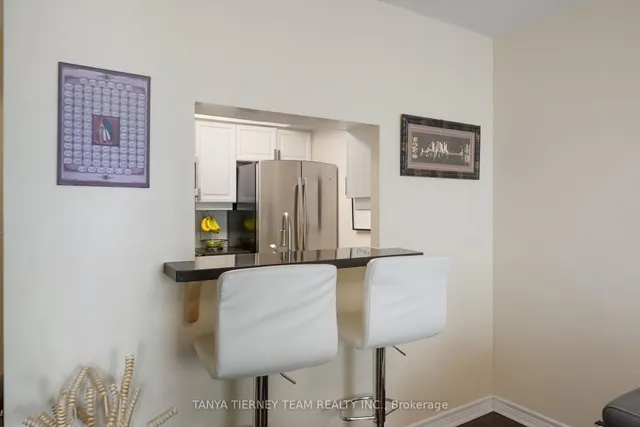 Additional image 17 of 68 Corporate Dr Unit 1931