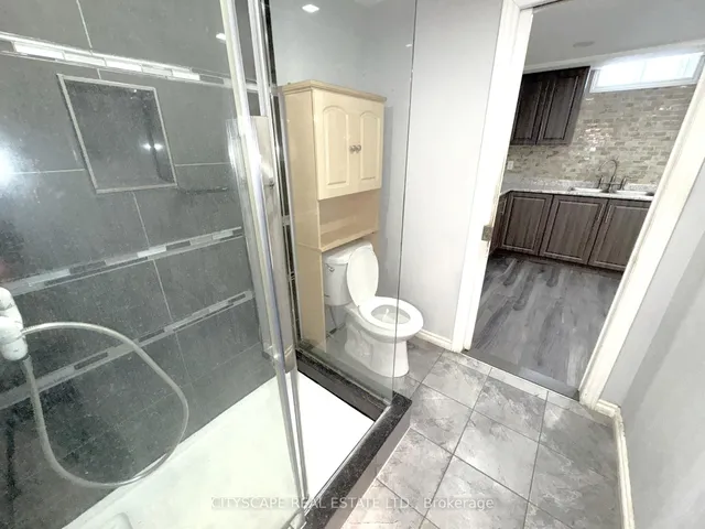 Additional image 35 of 19 Bottlebrush Dr