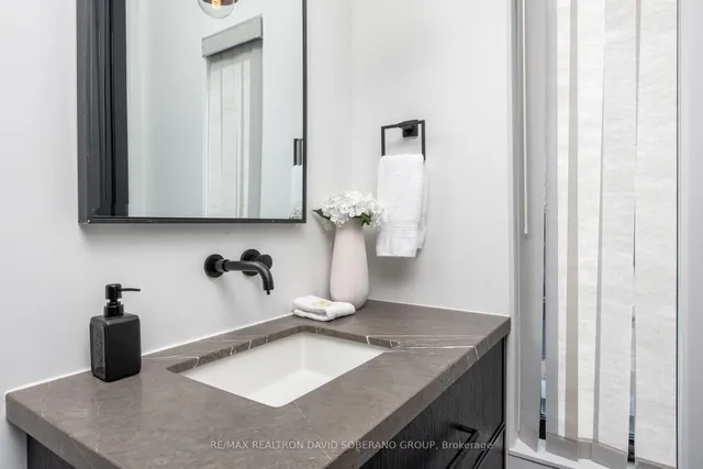 Additional image 24 of 102 Ulster St