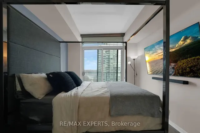 Additional image 20 of 103 The Queensway N/A Unit 1414