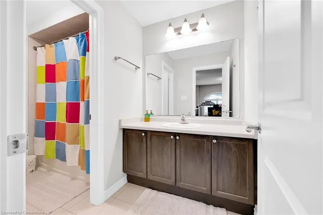 Additional image 35 of 56 Bellroyal Cres