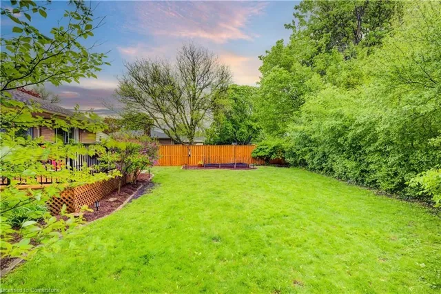 Additional image 35 of 55 Burbank Rd