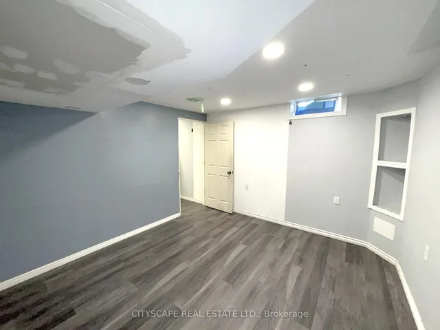 Additional image 37 of 19 Bottlebrush Dr