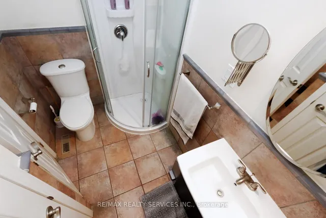 Additional image 17 of 29 Dorchester Dr