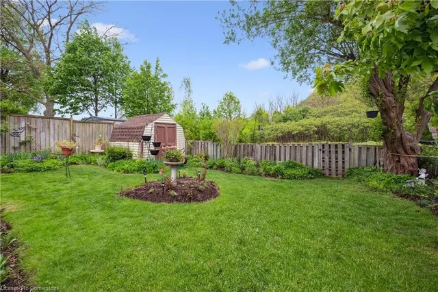 Additional image 28 of 56 Blackhorne Cres