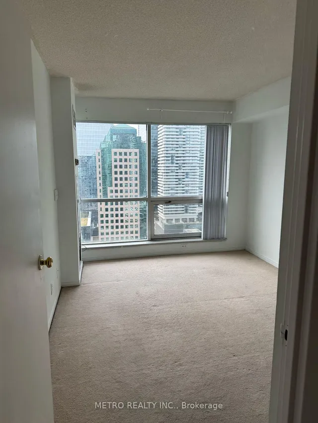 Additional image 28 of 10 Yonge St Unit 3112