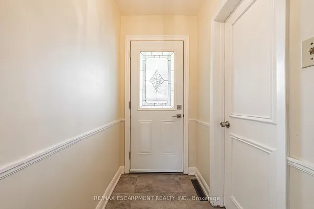 Additional image 3 of 5428 Stratton Rd