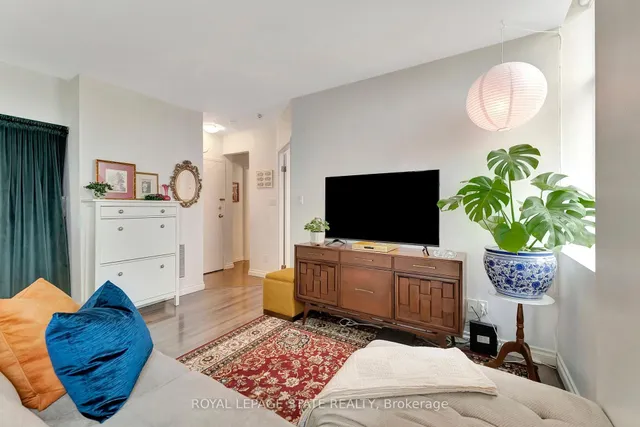 Additional image 16 of 36 James St Unit 1205