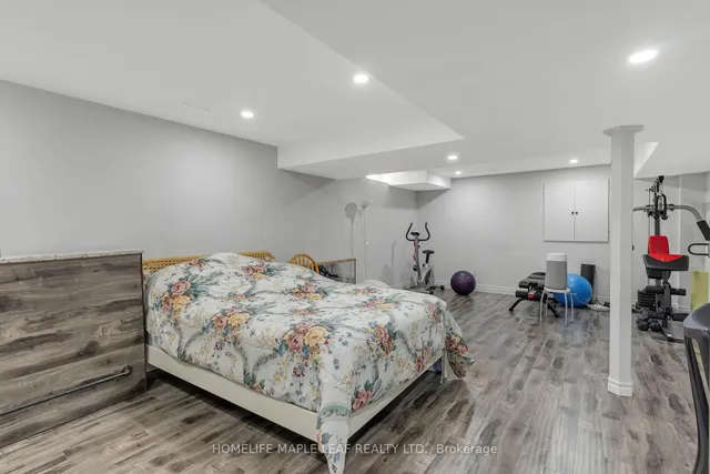 Additional image 43 of 3 Decker Hollow Circ