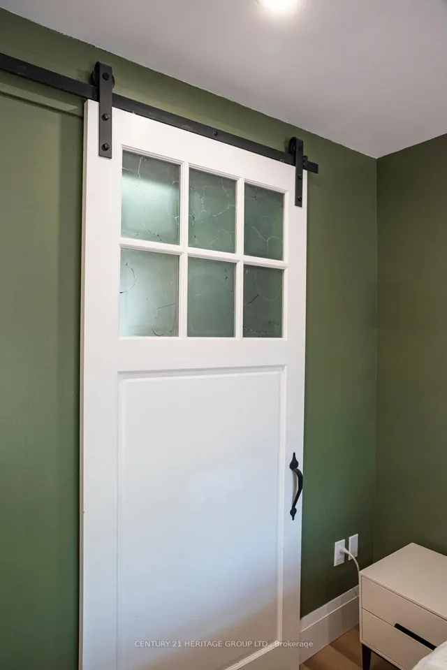 Additional image 18 of 201 Jackson St