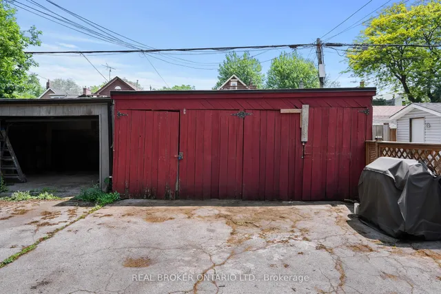 Additional image 28 of 241 Bartlett Ave