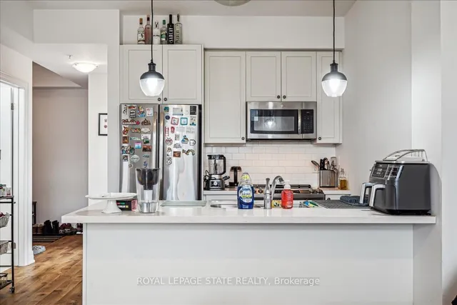 Additional image 12 of 81 Robinson St Unit 809